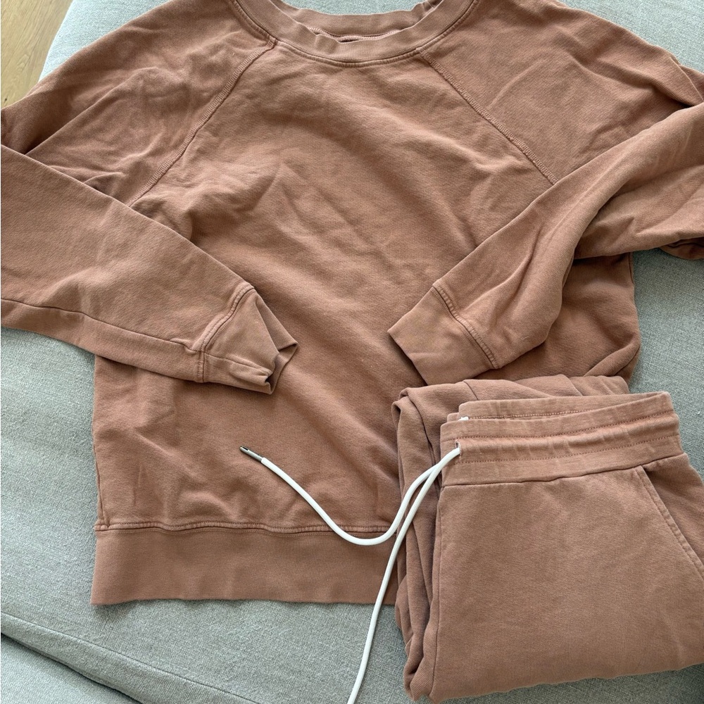 MATE the Label Earthy Sweatshirt and Joggers Set